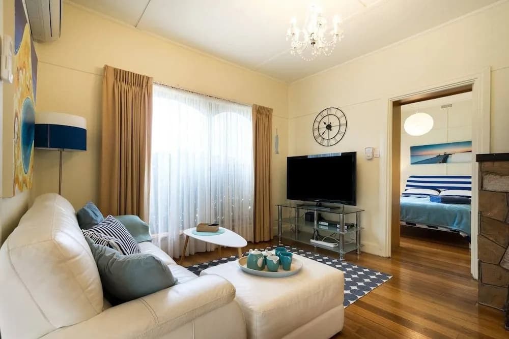 Nautique Beach House - photo 3