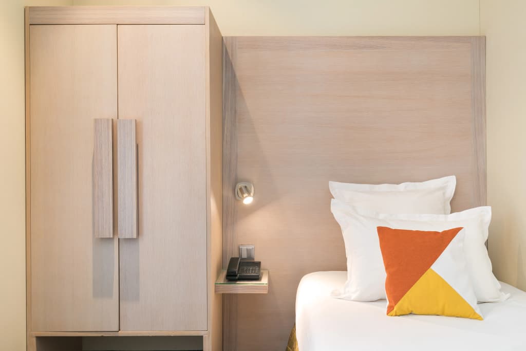 Hotel Le Cardinal - photo 17