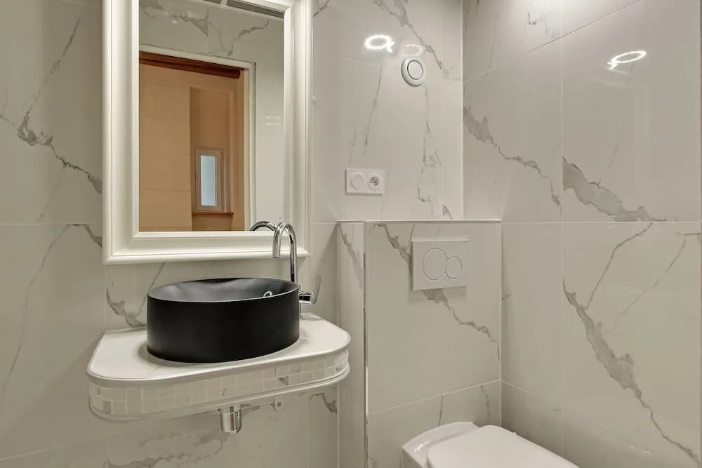 Pick a Flat's Apartment in le Marais - rue Vieille du Temple - photo 8