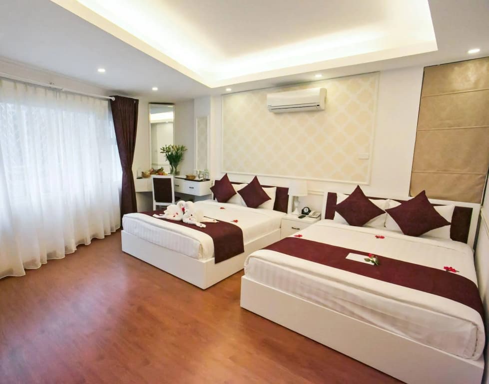 Splendora Hotel - photo 2