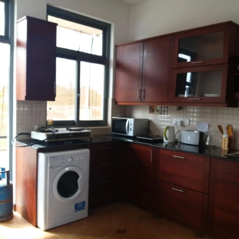 TJ'S Apartments - photo 19