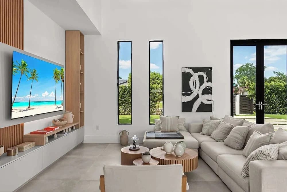 Villa Grace by Rove Travel Home W/pool & Jacuzzi - photo 3