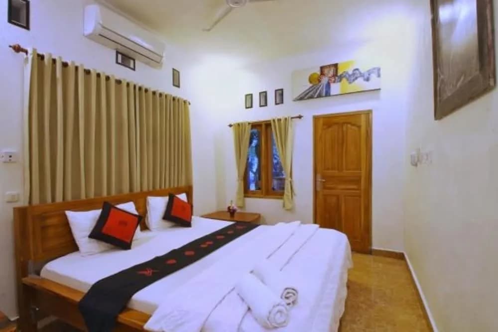 Suarsena Bungalow Ubud - photo 2