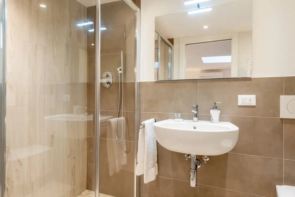 Stibbert Apartment - photo 4