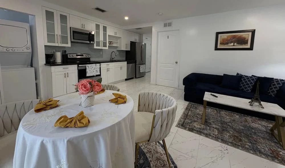 Bed & Breakfast Coconut Grove Miami - photo 1