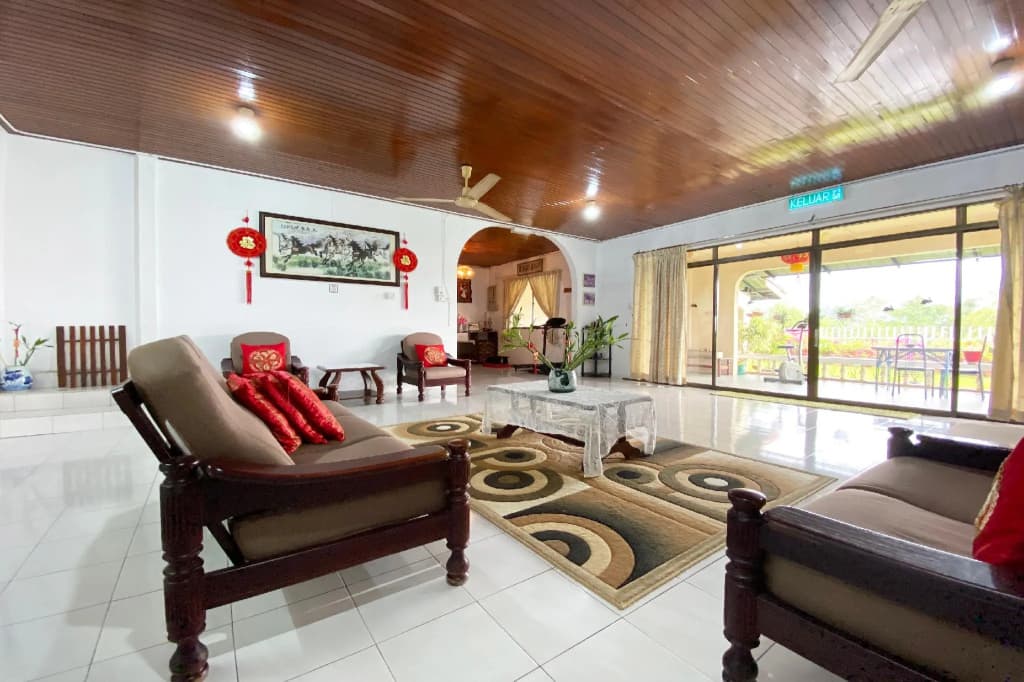 OYO 90232 Mountain View Guest House - main photo