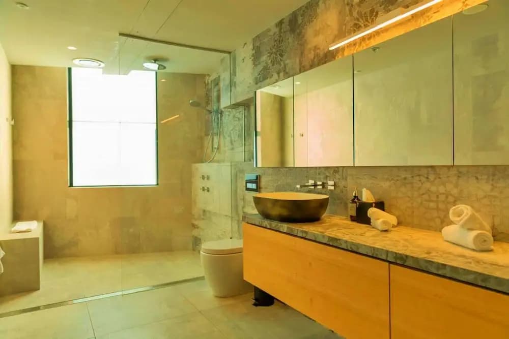 The Birdcage Luxury 4BDR Penthouse - photo 8