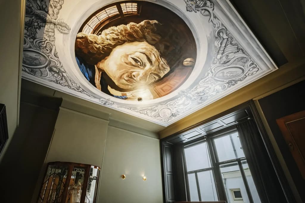Hotel The Noblemen - photo 11