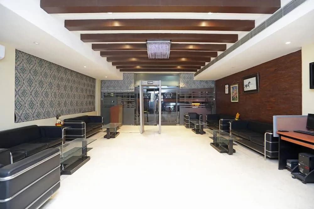 Capital O 445 Impress Hotel - photo 9