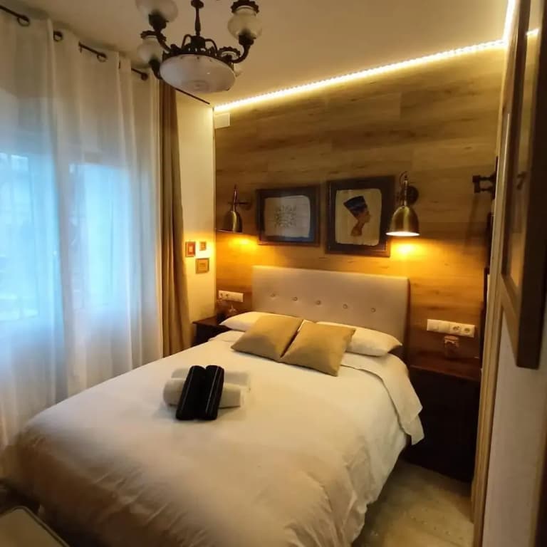 Studios Or Private Rooms - photo 1