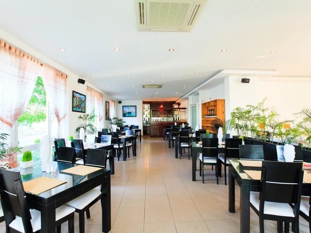 Paragon Villa Hotel - photo 32