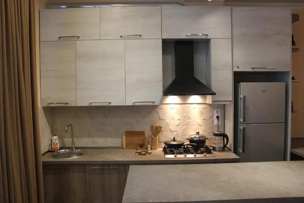 New house in old town - photo 8