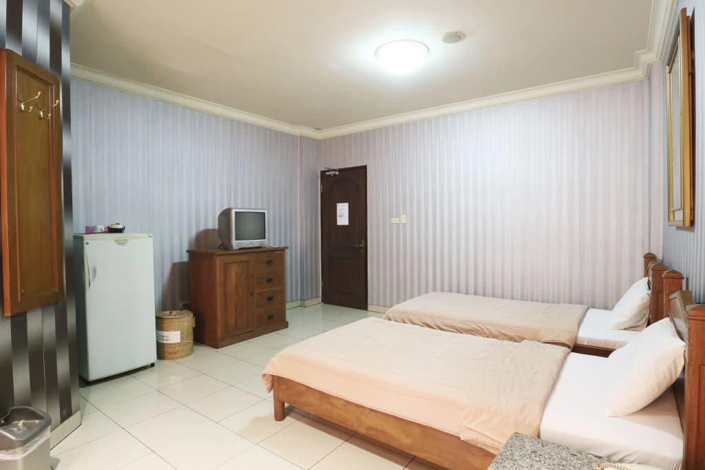 Hotel 678 Kemang - photo 7