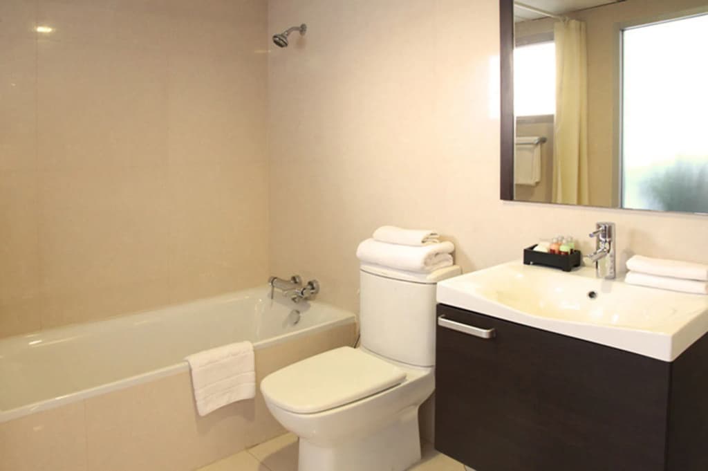 BU Place Hotel - photo 9