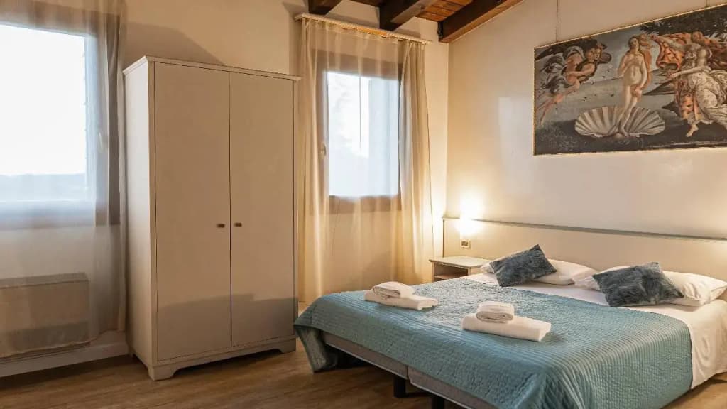 Hotel Villa Sara - photo 1