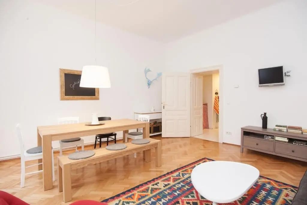 Lovely apartments in a quiet area close to the city center - photo 5