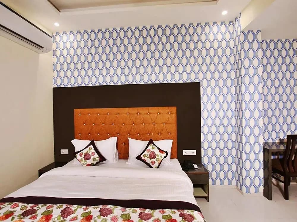 Hotel Smart Suites - photo 3