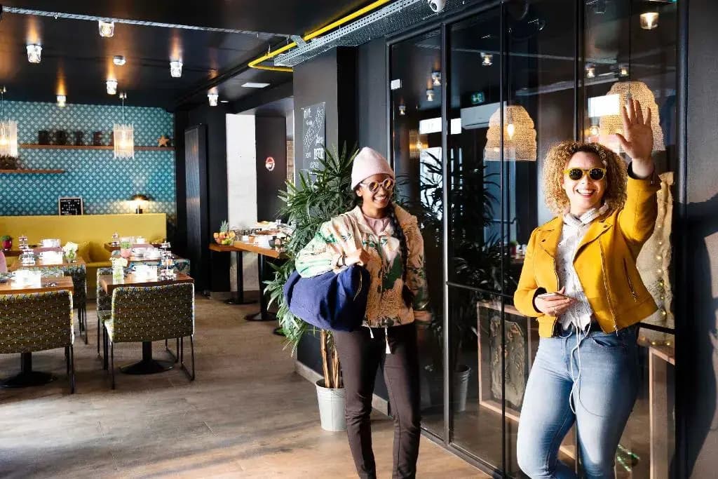 Maxim Folies - photo 18