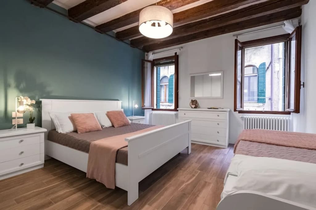 Dorsoduro Suite 1241 by Wonderful Italy - photo 2