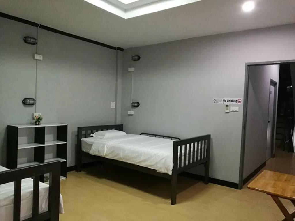 Moumou Hostel - photo 3