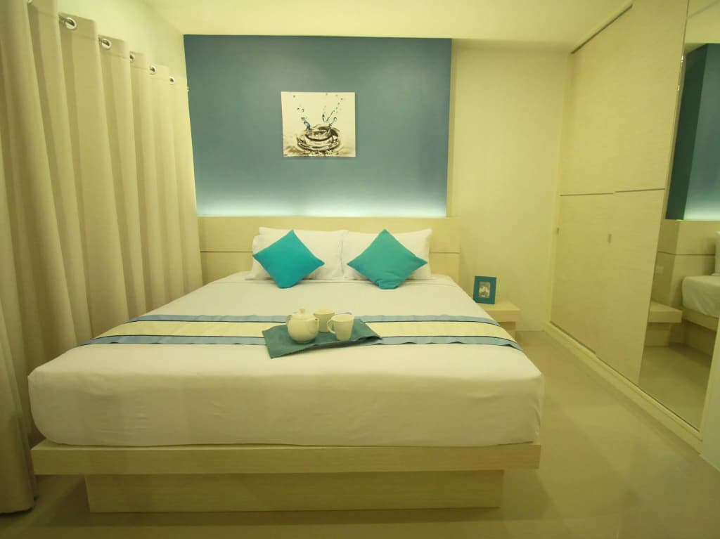 The Palms Residence - photo 1