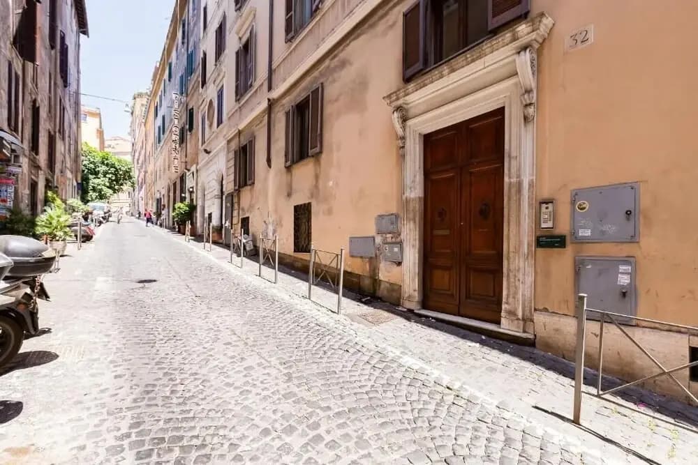 Trevi Private Suites - photo 1