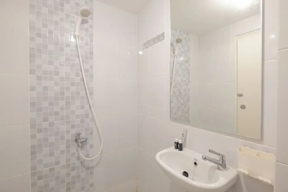 Cozy And Simply Look Studio Apartment Tokyo Riverside Pik 2 - photo 7