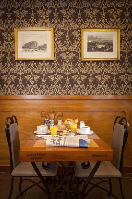 Grand Hôtel Amelot - photo 15