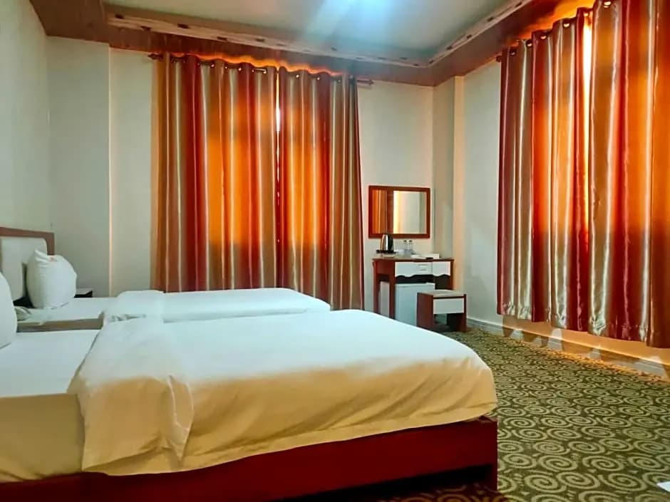 Grand Inn Hotel By Wanasa - photo 2