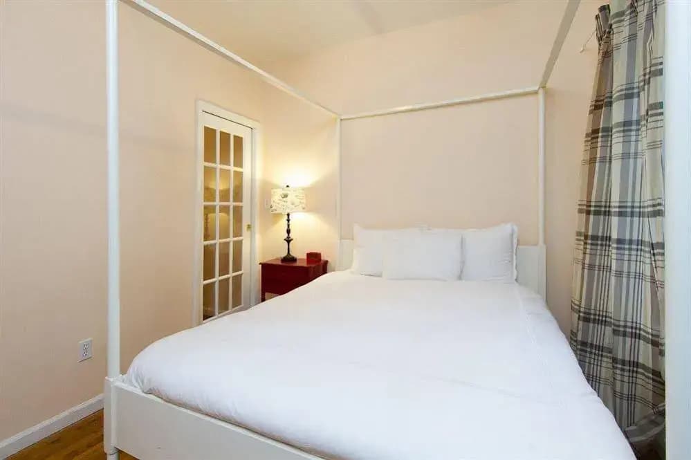 Times Square Flat - photo 11