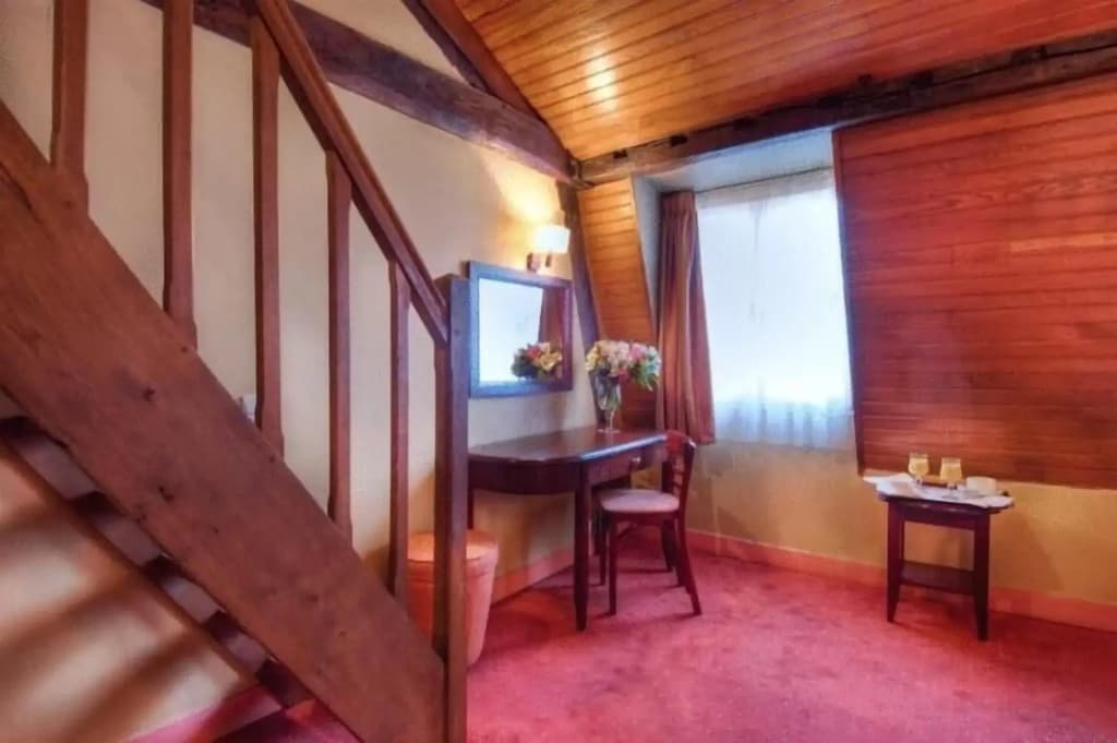 Le Faubourg Hotel  - photo 13