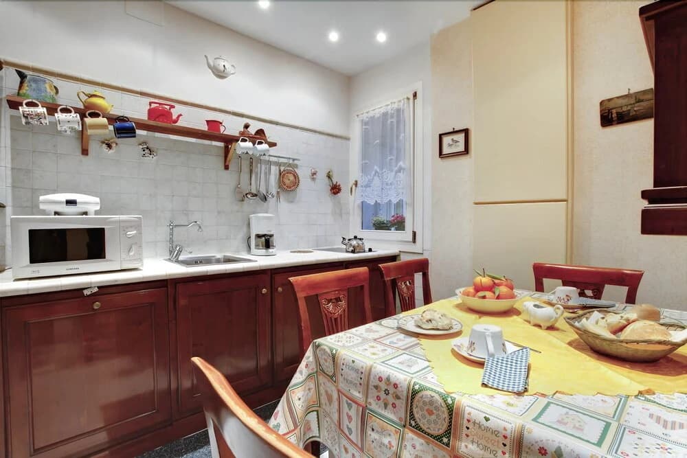 Regina Elena Apartment - photo 14