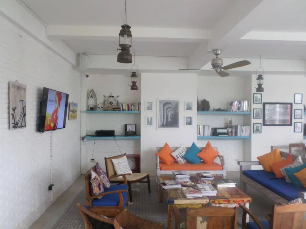 Paras Paros Marina Lodge - photo 15