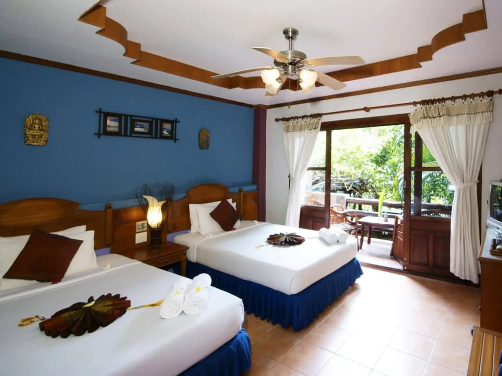 Salad Beach Resort - photo 3