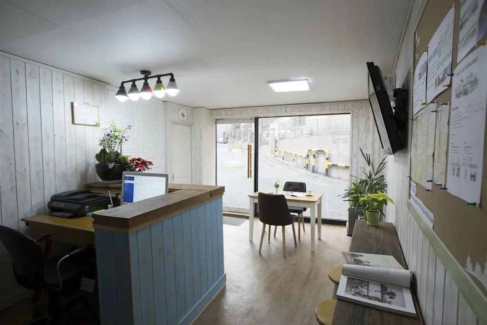 WELL PLUS BNB Guest House - photo 2