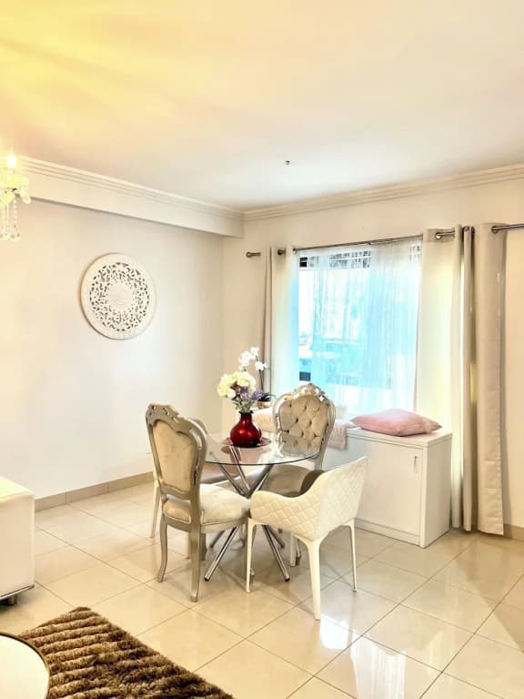 Sunny Rooms Mascot - photo 19