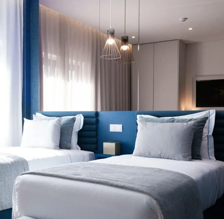 Zurin Charm Hotel - photo 12