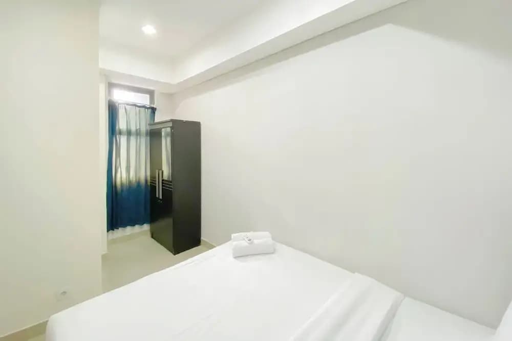 Homey and Modern 2BR Apartment at Royal Olive Residence - photo 7