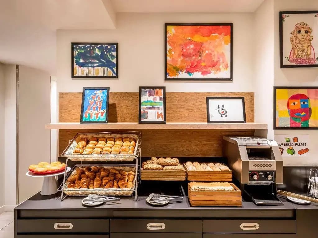 Ibis Styles Barcelona Centre Hotel - photo 13