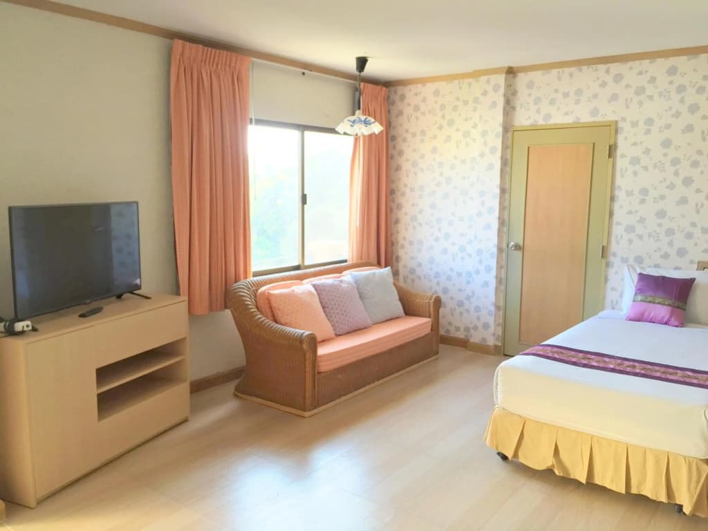 Takiab Beach Resort - photo 17