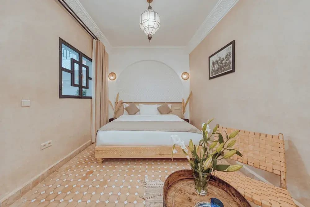 Riad Valentine - photo 6