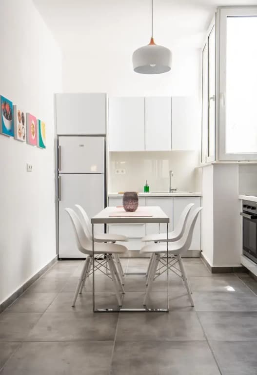 Travellers Hut apartment in Neos Kosmos - photo 11