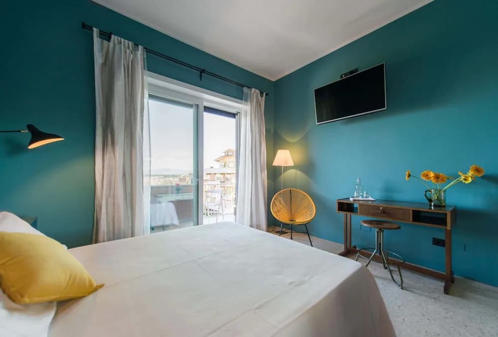 Treetop Rooms - photo 1