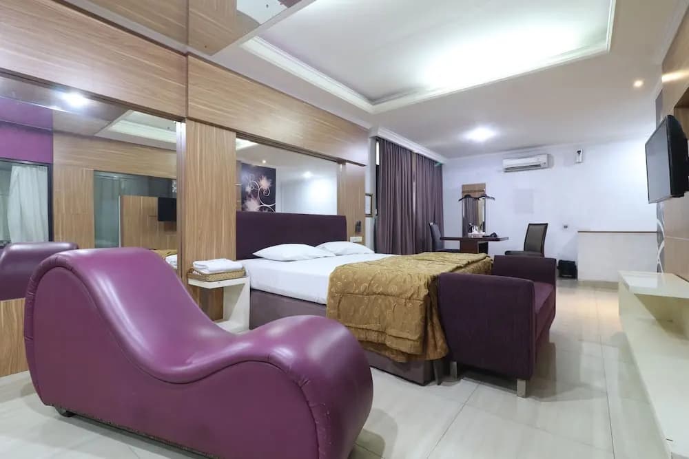 C'One Hotel Pulomas - photo 5