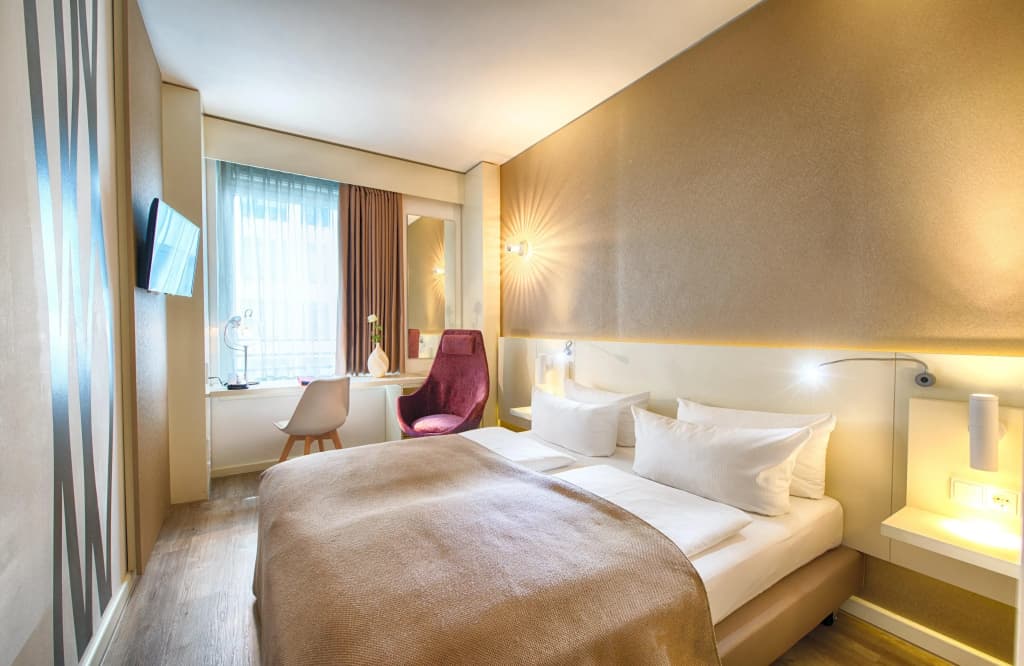 Leonardo Hotel Berlin Mitte - photo 5