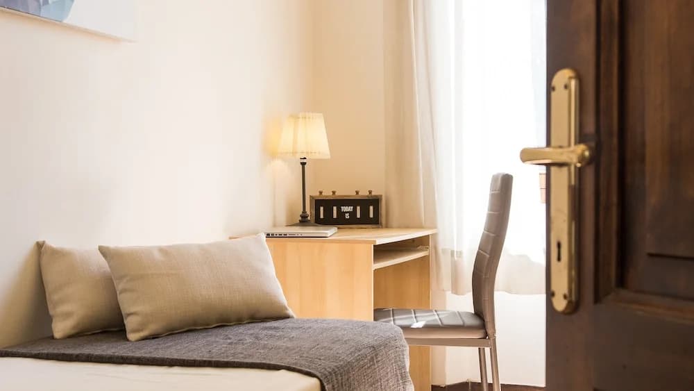 Rental In Rome Rosselli Palace Apartment 2 - photo 26