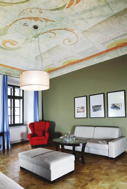 EA Residence U Bile Kuzelky - photo 13