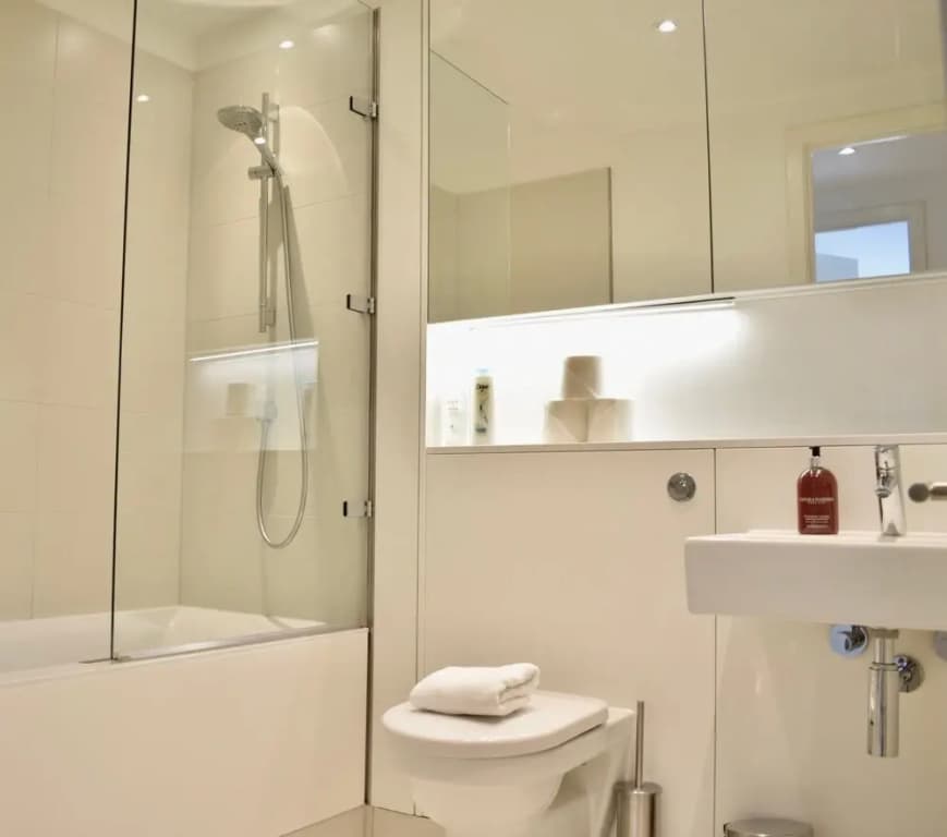 Quartermile Development 2 Bedroom Flat - photo 7