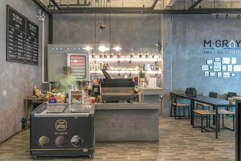 M Gray Hostel & Cafe - photo 20