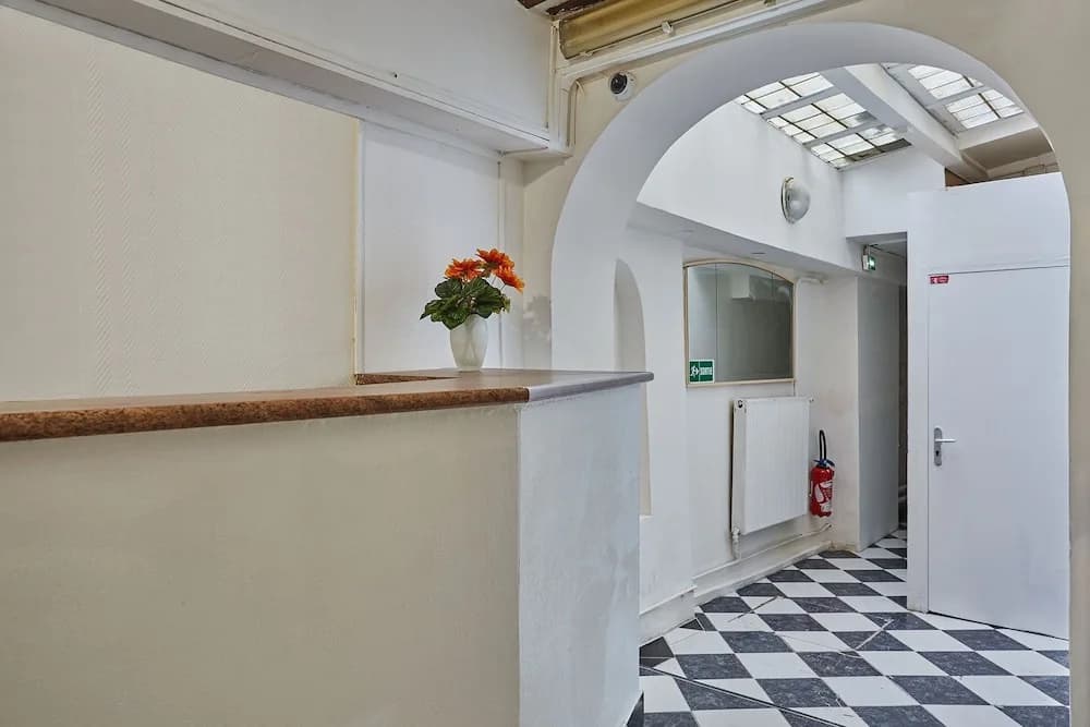 Hotel Petit Vix - photo 2